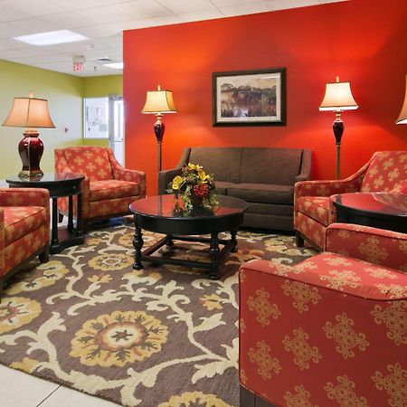 Best Western Of Huron Екстериор снимка