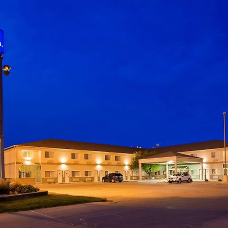 Best Western Of Huron Екстериор снимка