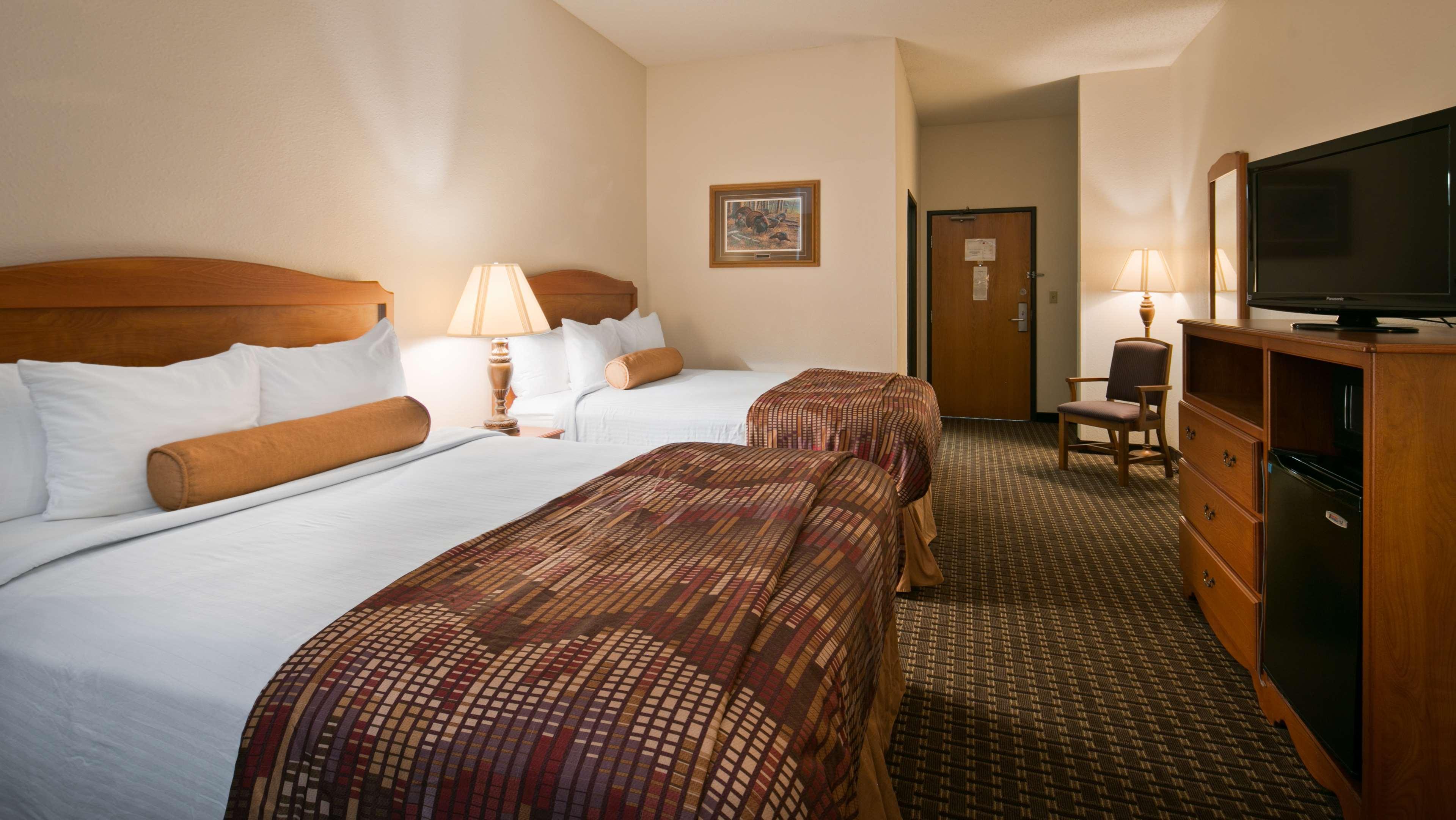 Best Western Of Huron Екстериор снимка