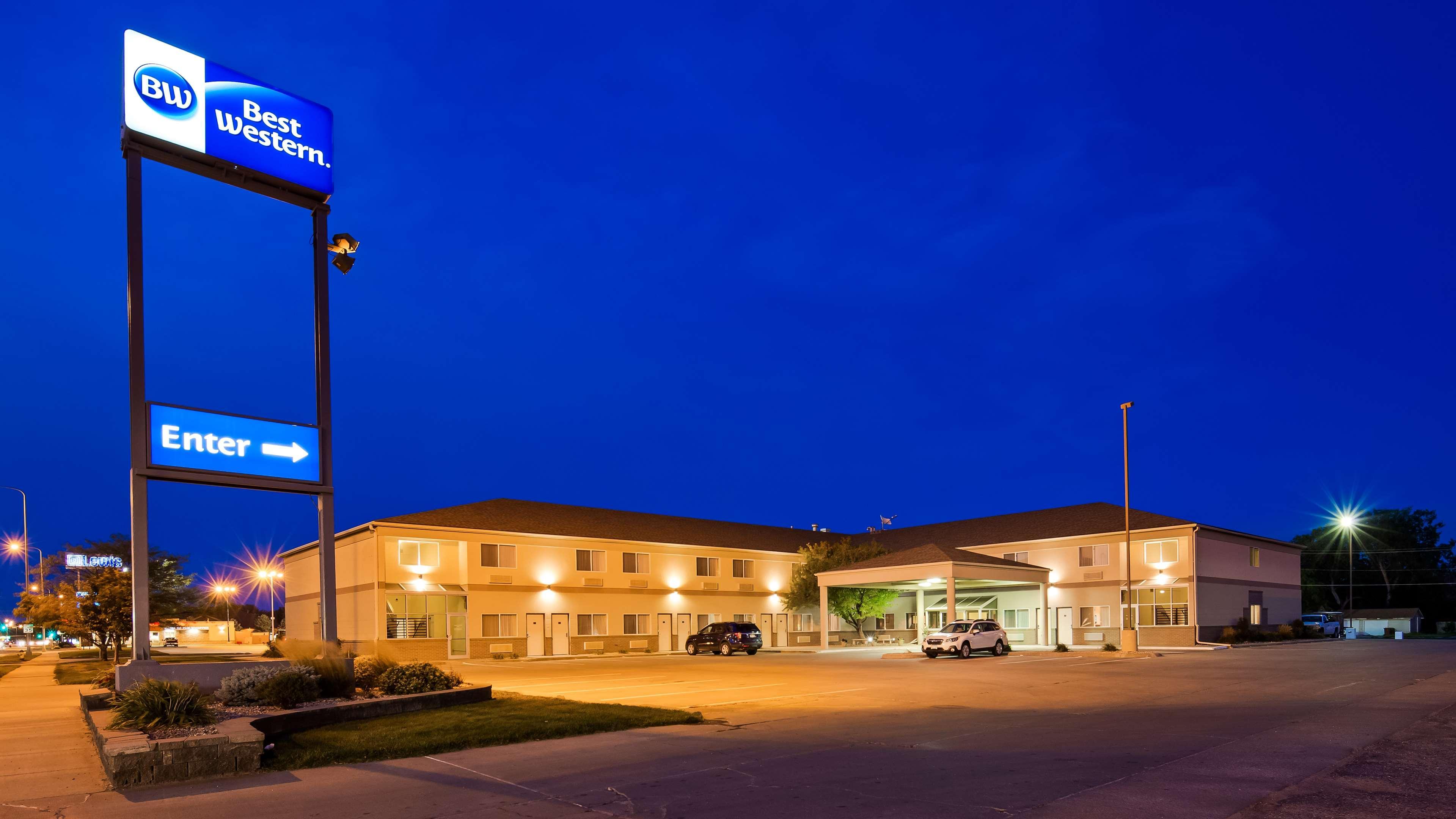 Best Western Of Huron Екстериор снимка