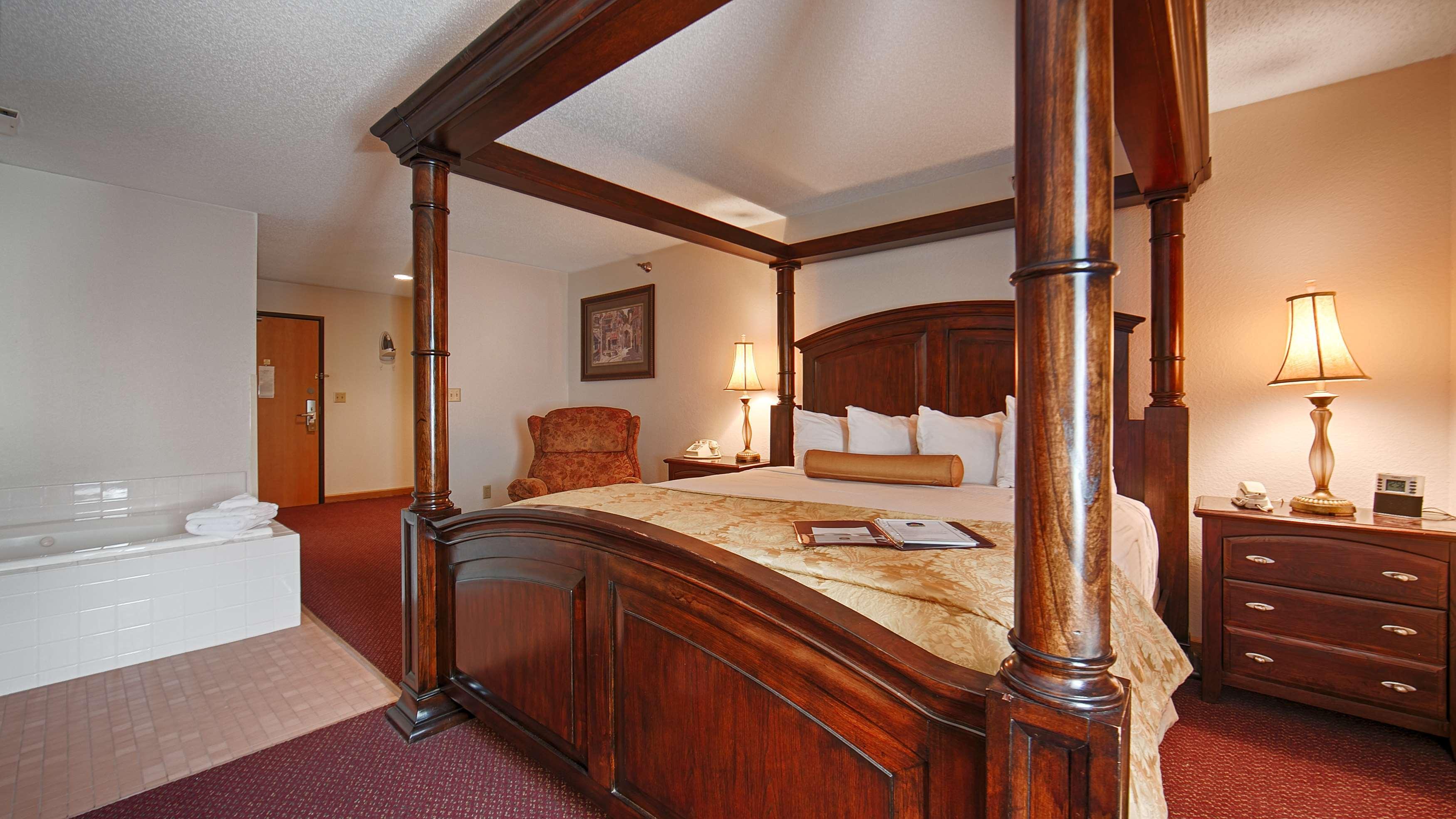 Best Western Of Huron Екстериор снимка