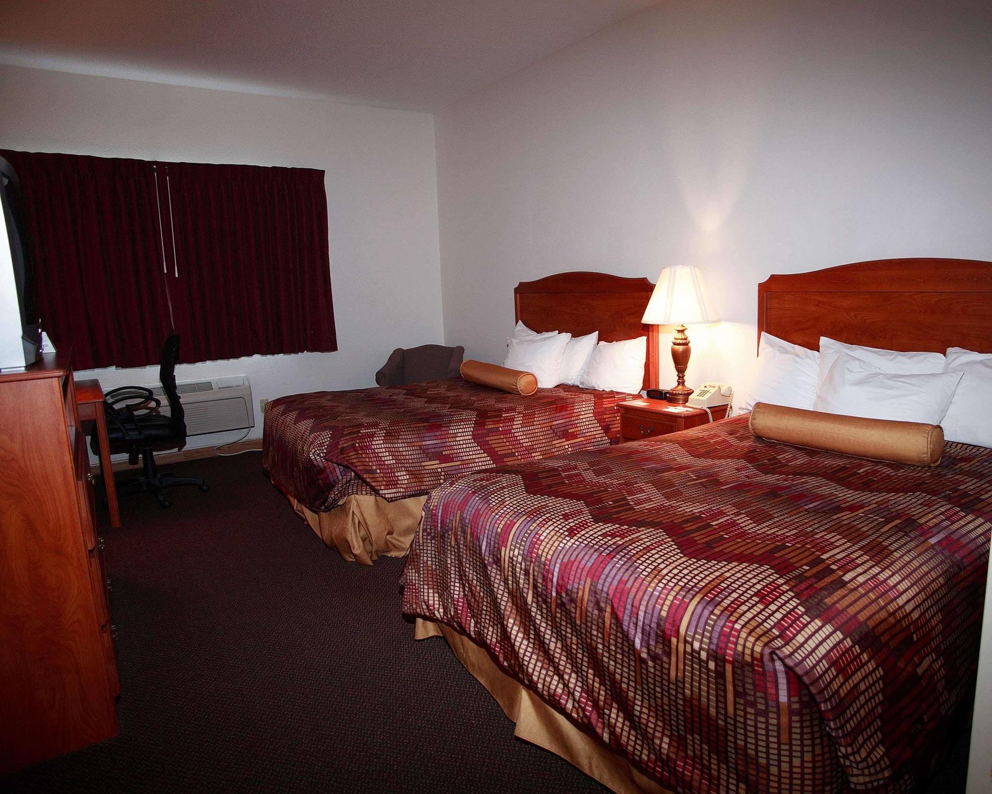 Best Western Of Huron Стая снимка