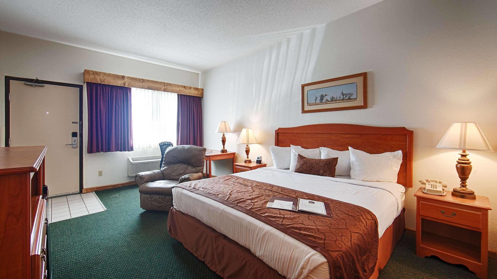 Best Western Of Huron Екстериор снимка